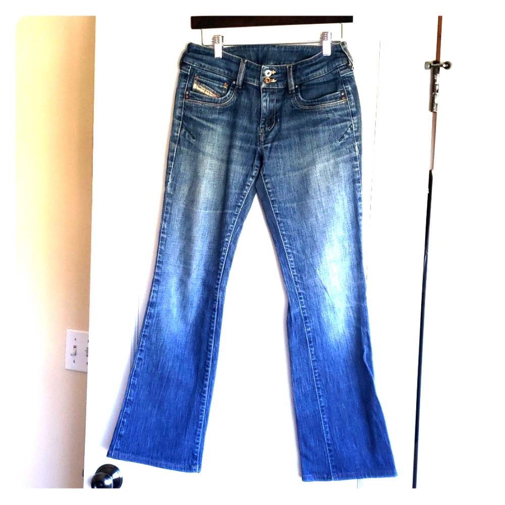 Diesel Jean's- Size 28, Flared